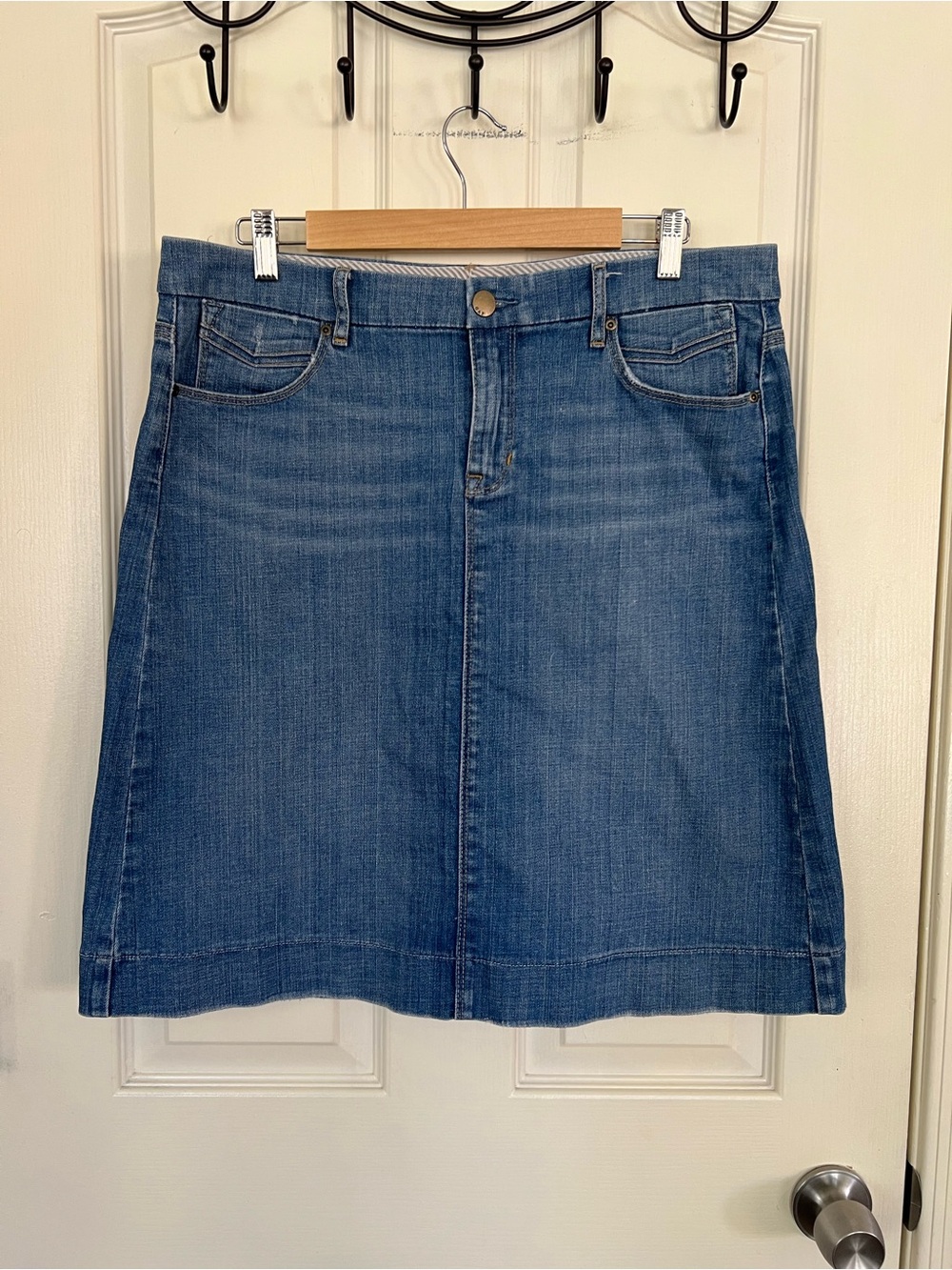 Gap Denim Mini Skirt Size 12 Medium Wash Stretch Jean Skirt Casual